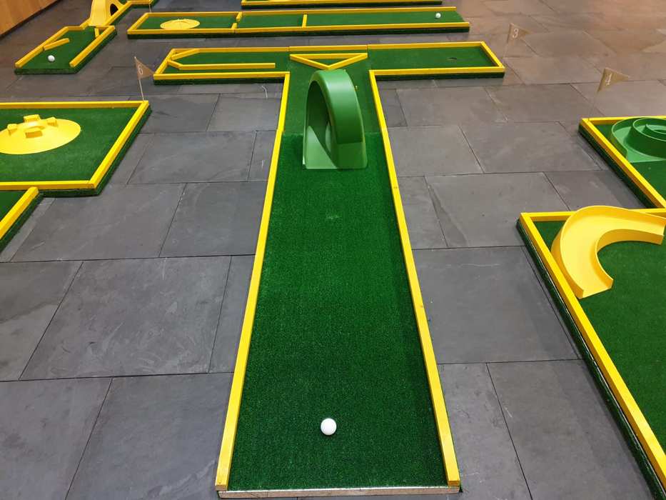 Pista 3 - Juego de Golf Niños