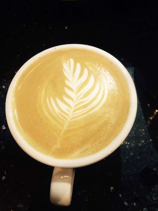 Flat white con latte art