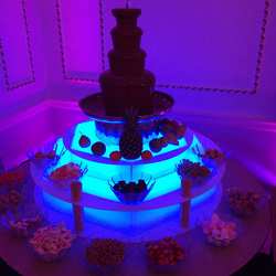 Alquiler de fuente de chocolate para eventos 