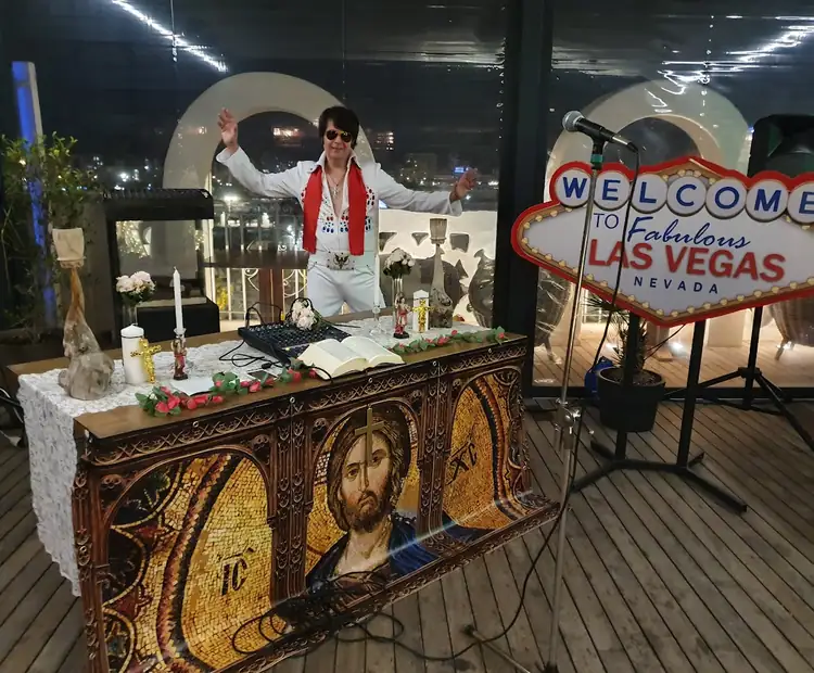 Boda con Elvis Presley en Barcelona