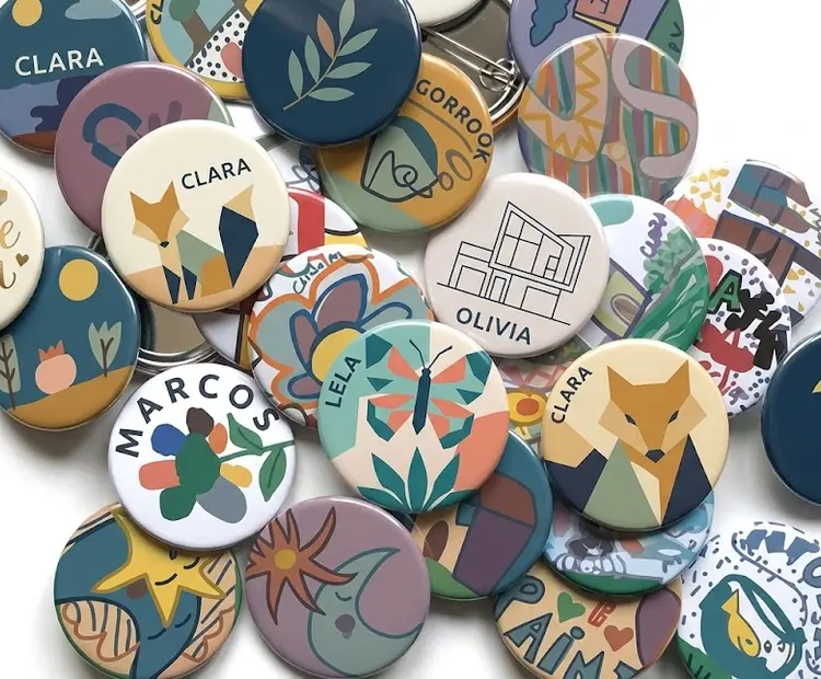 Taller de Chapas Personalizadas para eventos