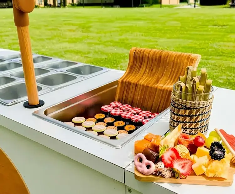 Carrito de Quesos y Charcutería para eventos