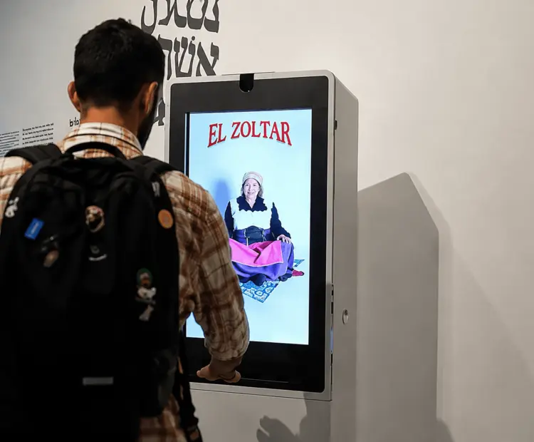 Zoltar Fortuna, Adivino Interactivo para eventos