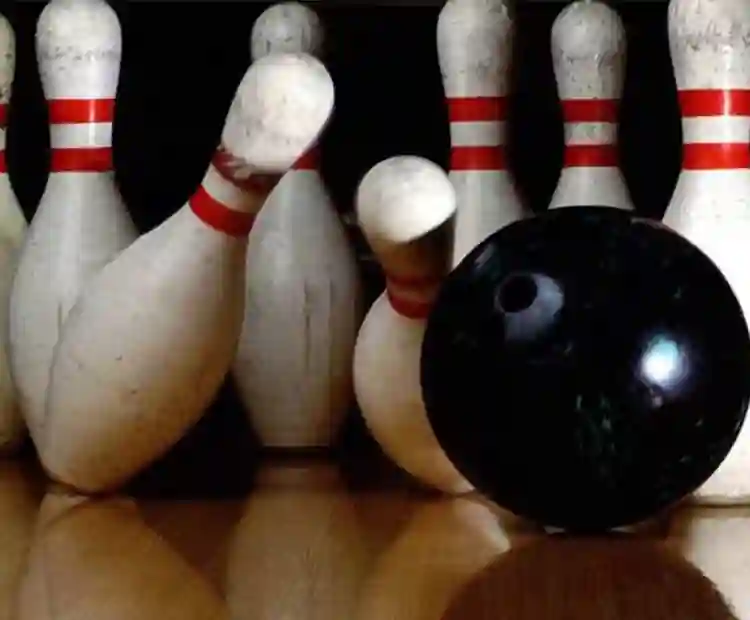 Ideas para formar equipos durante un evento de bolos