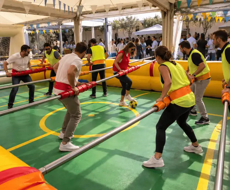 Futbolín Humano Hinchable para eventos