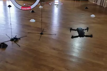 Carrera de drones