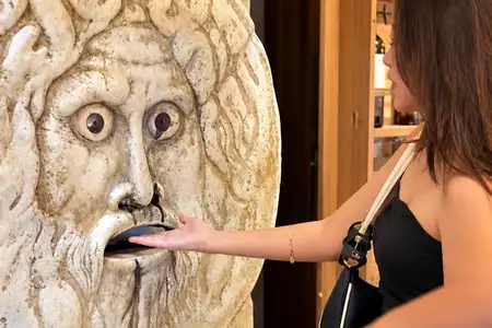 alquiler bocca della verita