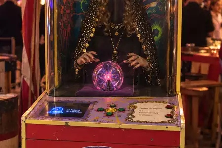 alquiler bruja adivina zoltar eventos