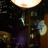 espectaculo acrobatico heliosfera