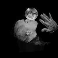 Malabarismo con Bola de Cristal