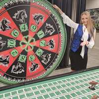 Alquiler mesa de casino caballos