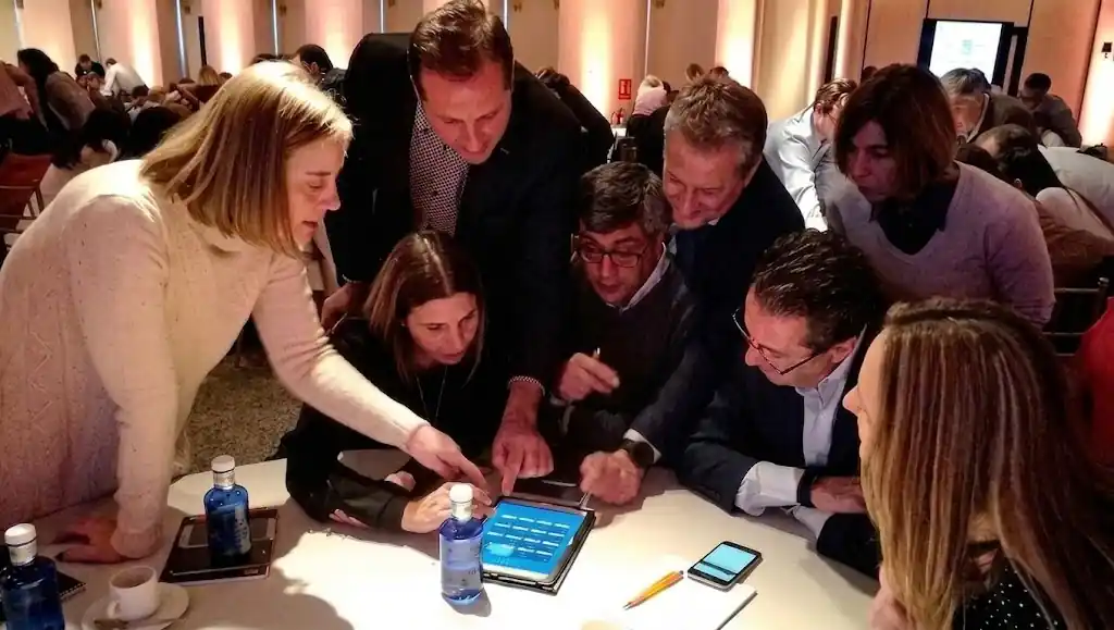 Pantalla amb la classificació d'un trivial per a empreses