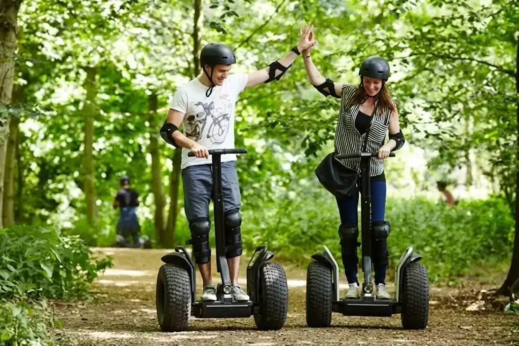Circuit de Segway indoor en una fira de mobilitat