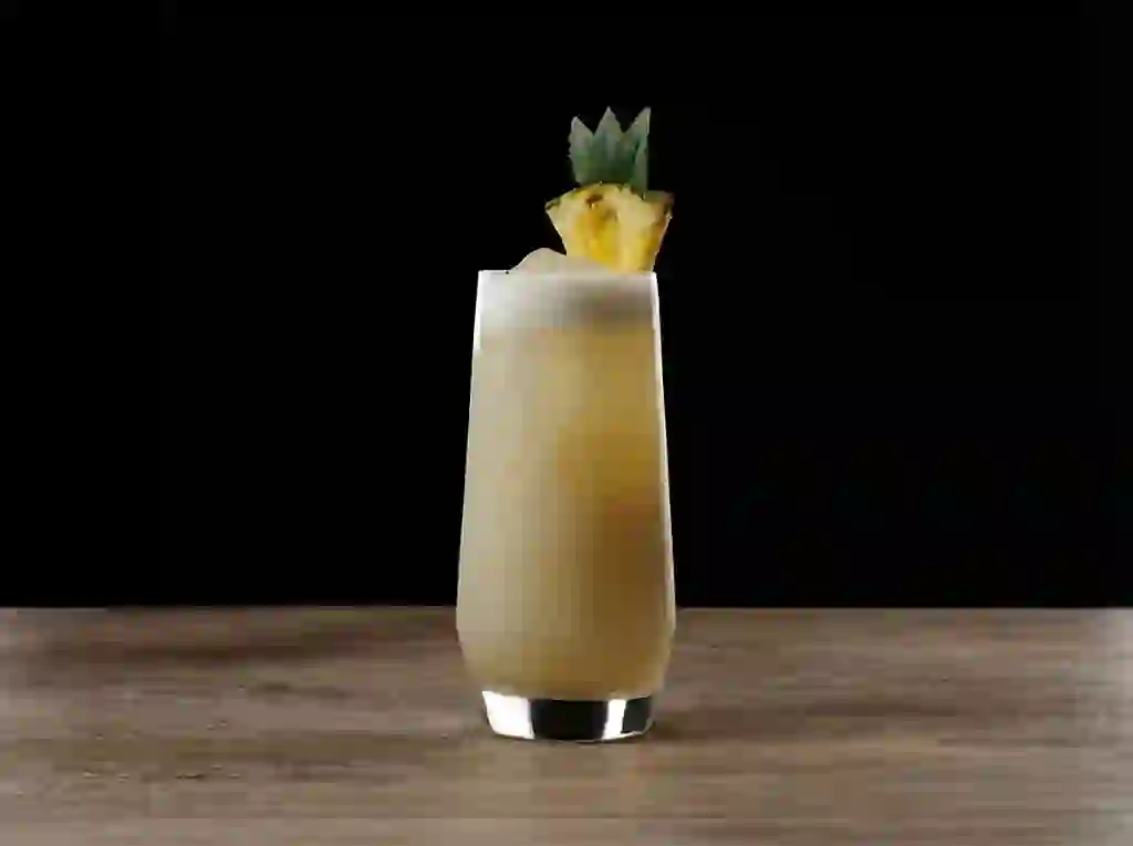 Bartender preparant còctels en un casament a Barcelona