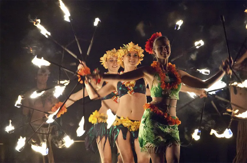 Festa Temàtica Hawaiana en un esdeveniment real
