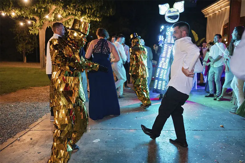 Golden mirror man welcoming guests at an awards gala