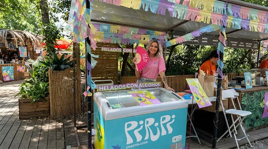 Piripi Boozy Cocktail Ice Lollies at a real event