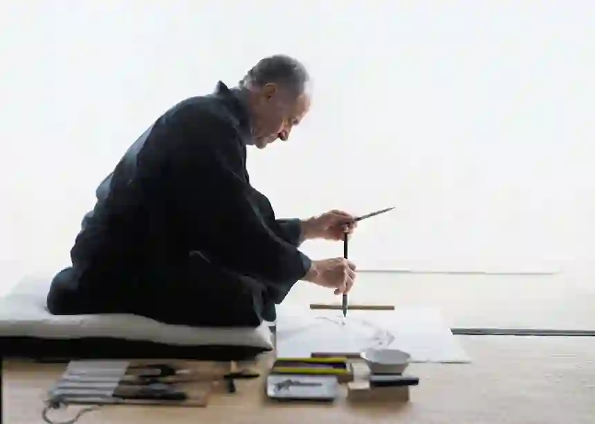 Artista sumi-e pintant en directe en un esdeveniment a Barcelona