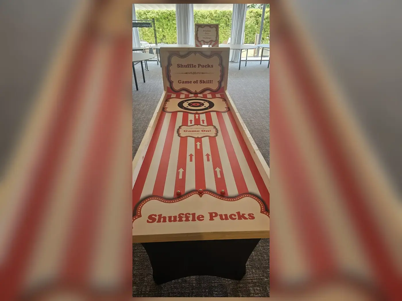 Shuffle Puck – Joc de Lliscar Fitxes en un esdeveniment real