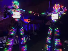 Xanquer robot LED en una festa de Cap d'Any