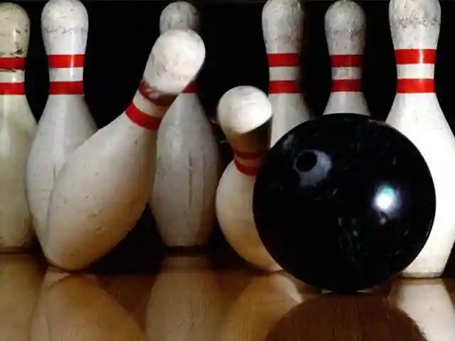 Ideas para formar equipos durante un evento de bolos